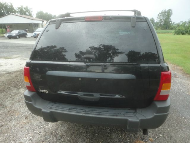 Jeep Grand Cherokee 2000 photo 3