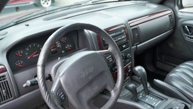 Jeep Grand Cherokee 2000 photo 7