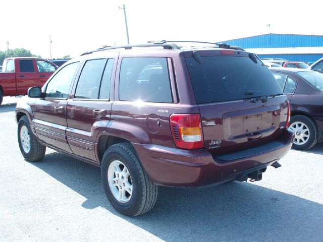 Jeep Grand Cherokee 2000 photo 2