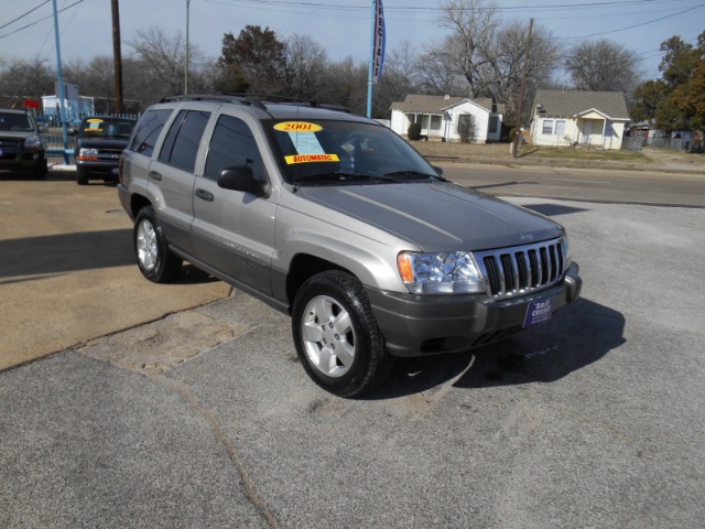 Jeep Grand Cherokee 2001 photo 4
