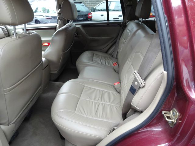 Jeep Grand Cherokee Super SUV