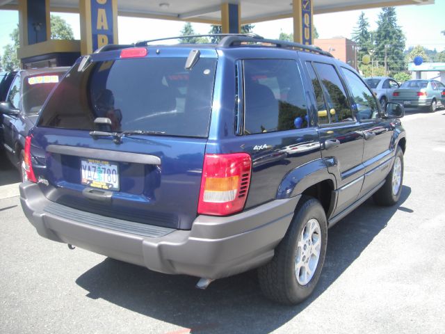 Jeep Grand Cherokee 2001 photo 1