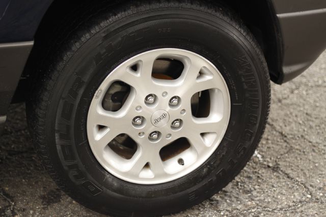 Jeep Grand Cherokee 2001 photo 18