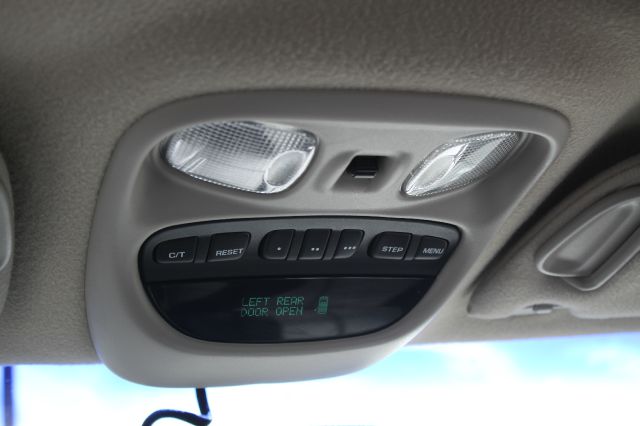 Jeep Grand Cherokee 2001 photo 24