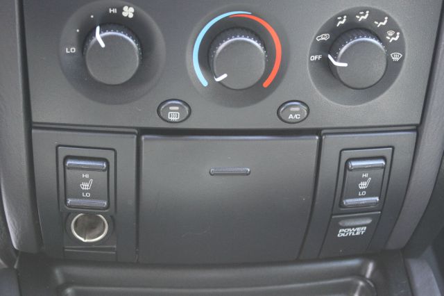 Jeep Grand Cherokee 2001 photo 29