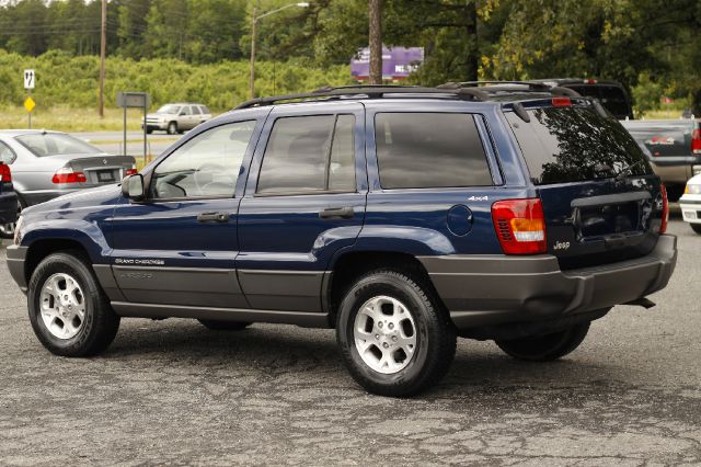 Jeep Grand Cherokee 2001 photo 3