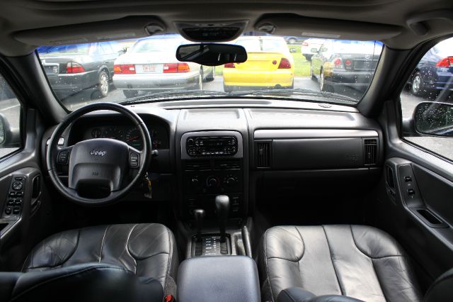 Jeep Grand Cherokee 2001 photo 33