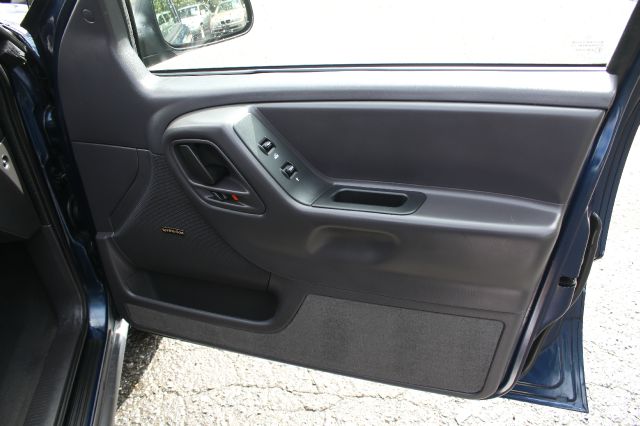 Jeep Grand Cherokee 2001 photo 34