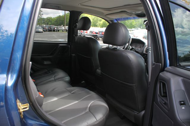 Jeep Grand Cherokee 2001 photo 36