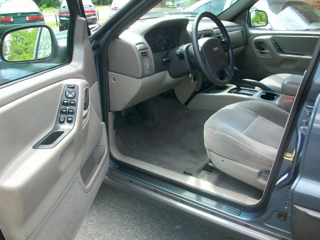 Jeep Grand Cherokee 2001 photo 14