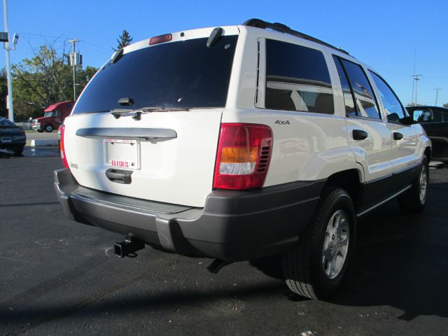 Jeep Grand Cherokee 2001 photo 2