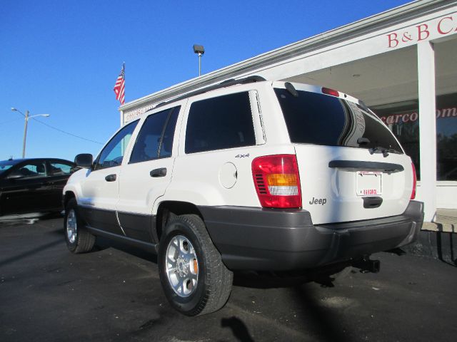 Jeep Grand Cherokee 2001 photo 3