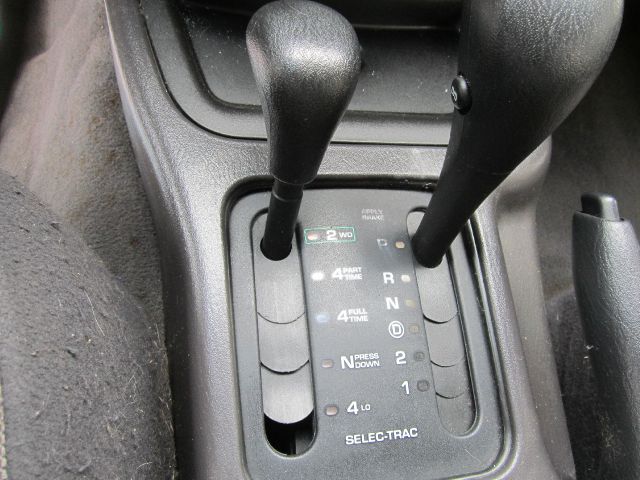 Jeep Grand Cherokee 2001 photo 3