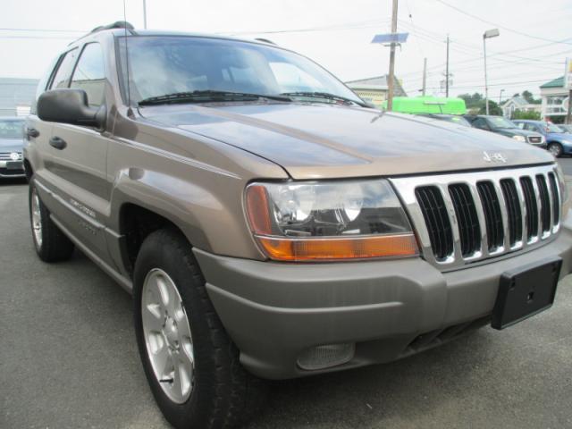 Jeep Grand Cherokee 2001 photo 2
