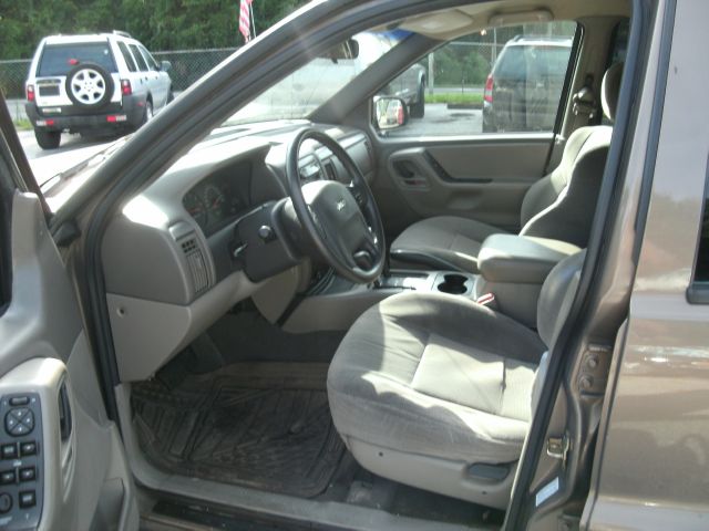 Jeep Grand Cherokee 2001 photo 3