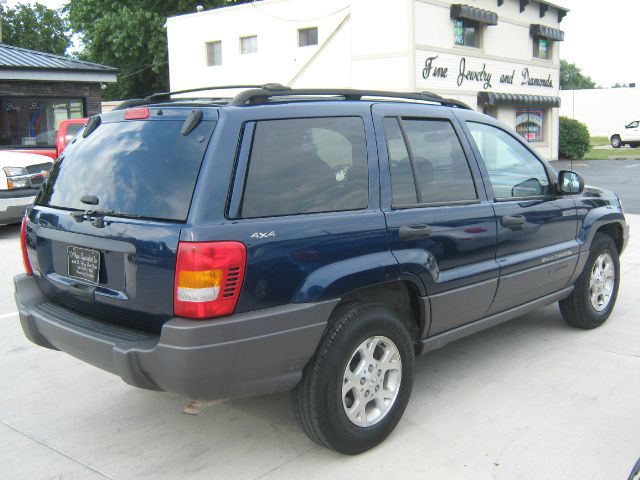 Jeep Grand Cherokee 2001 photo 1