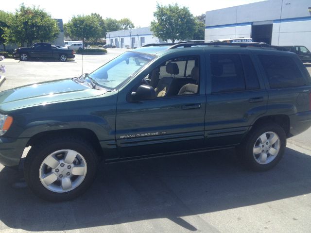 Jeep Grand Cherokee 2001 photo 1