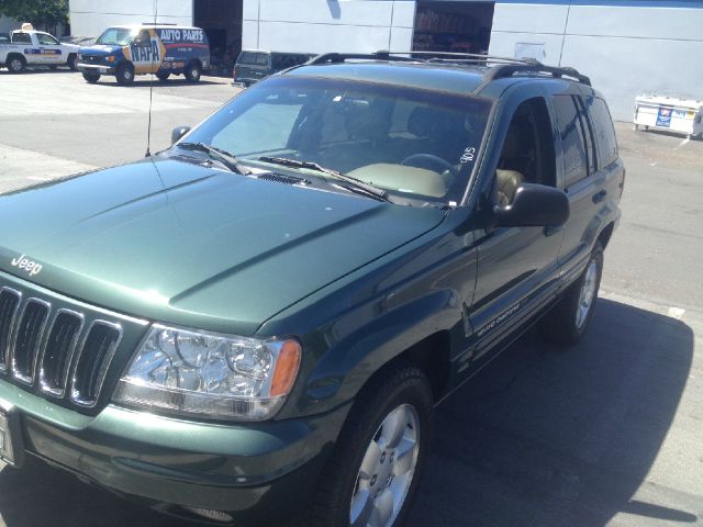 Jeep Grand Cherokee 2001 photo 3