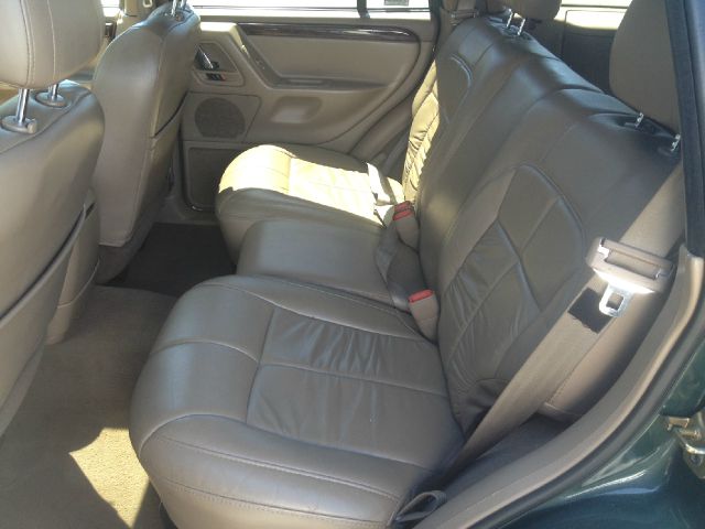 Jeep Grand Cherokee 2001 photo 4