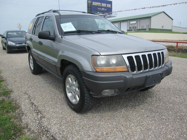 Jeep Grand Cherokee 2001 photo 3