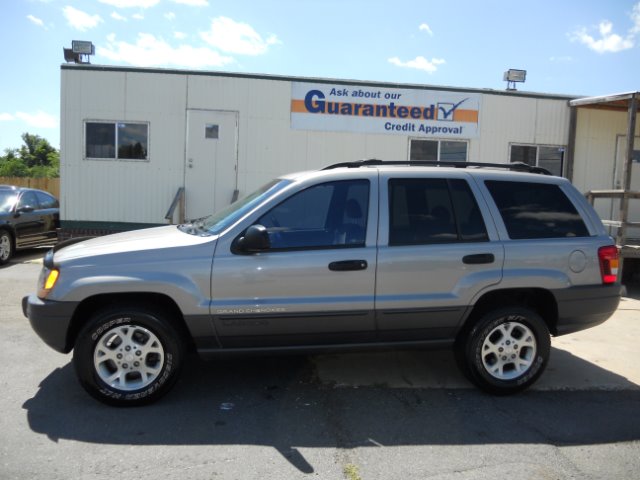 Jeep Grand Cherokee 2001 photo 1