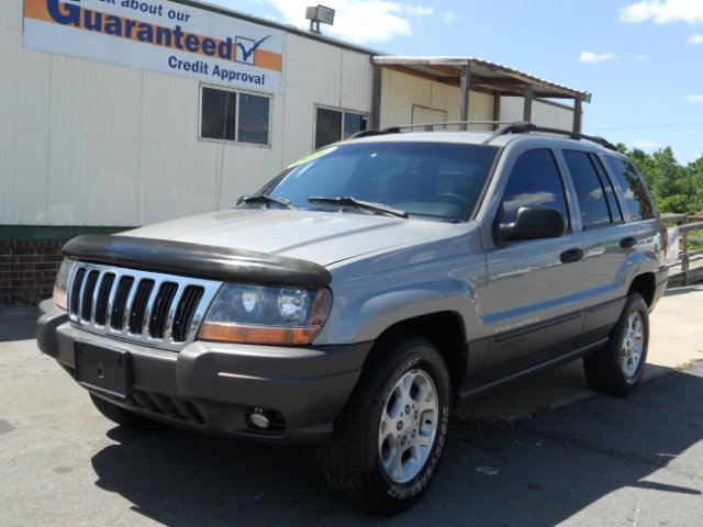 Jeep Grand Cherokee 2001 photo 2