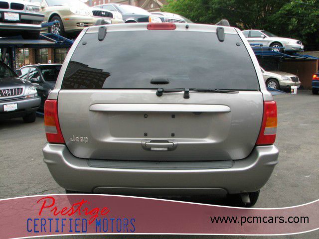 Jeep Grand Cherokee 2001 photo 23