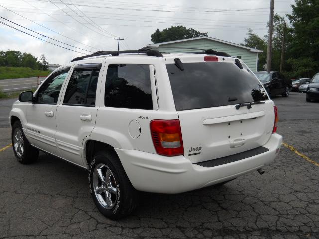 Jeep Grand Cherokee 2001 photo 2