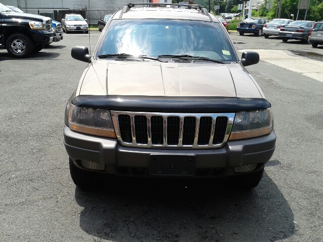 Jeep Grand Cherokee 2001 photo 2