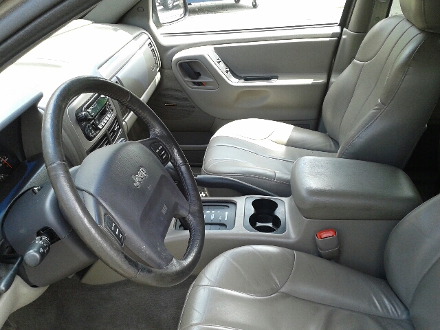 Jeep Grand Cherokee 2001 photo 4