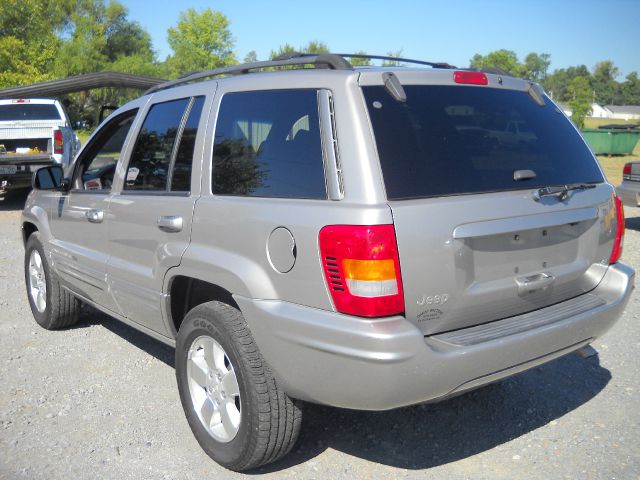 Jeep Grand Cherokee 2001 photo 1