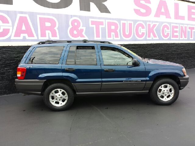 Jeep Grand Cherokee 2001 photo 1
