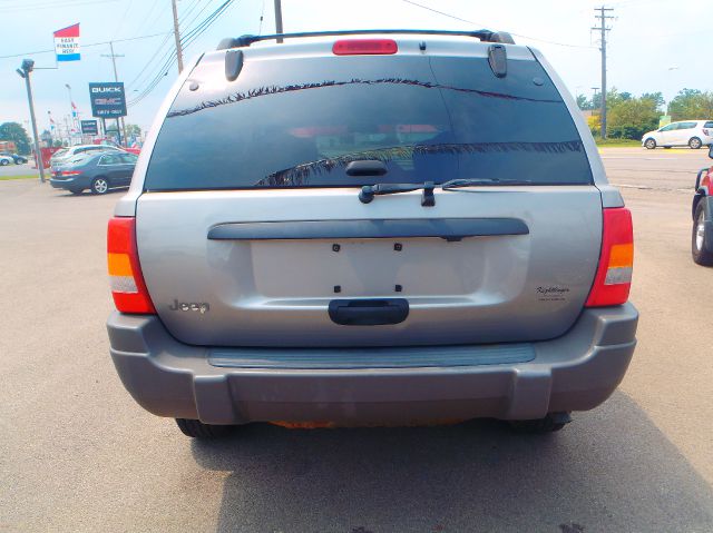 Jeep Grand Cherokee 2001 photo 4
