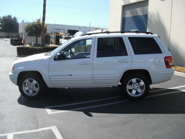 Jeep Grand Cherokee 2001 photo 3