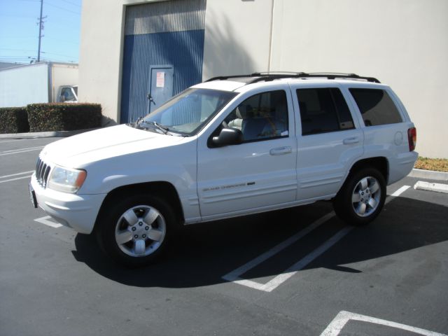 Jeep Grand Cherokee 2001 photo 4