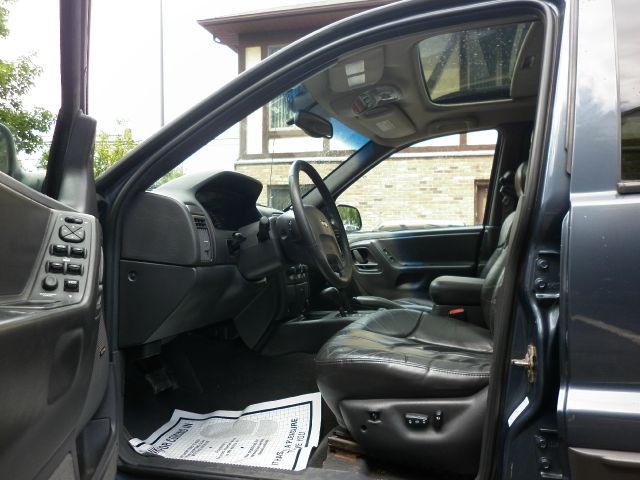 Jeep Grand Cherokee 2001 photo 3