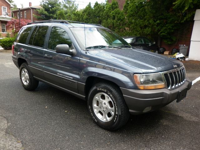 Jeep Grand Cherokee 2001 photo 4