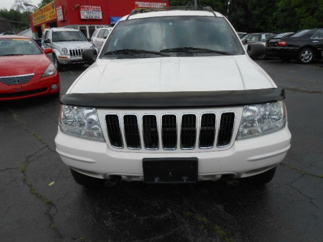 Jeep Grand Cherokee 2001 photo 2