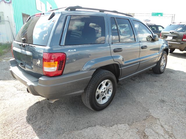 Jeep Grand Cherokee 2001 photo 1