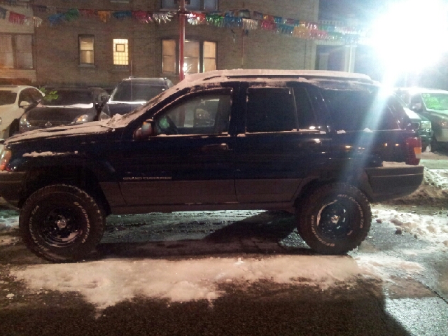Jeep Grand Cherokee 2002 photo 2