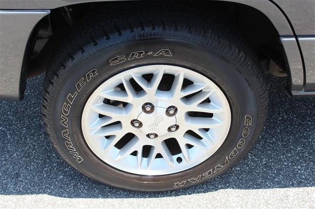 Jeep Grand Cherokee 2002 photo 26