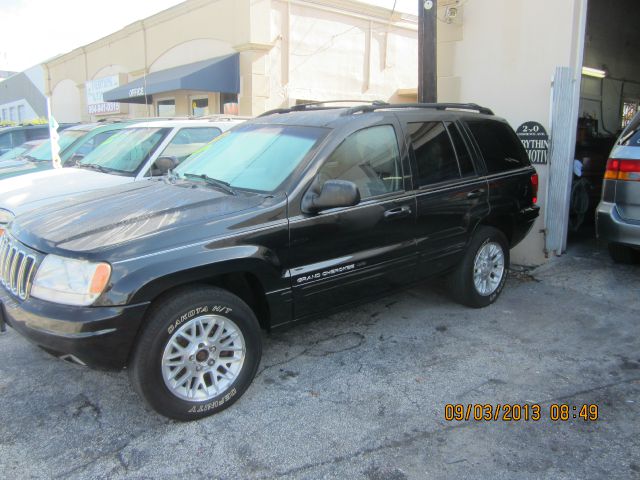Jeep Grand Cherokee 2002 photo 1