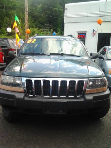 Jeep Grand Cherokee 2002 photo 2