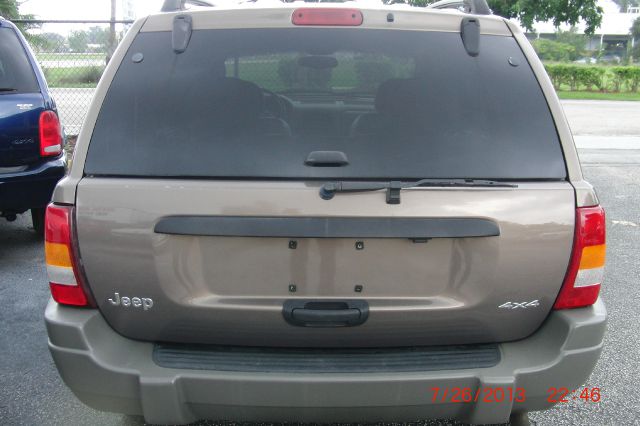Jeep Grand Cherokee 2002 photo 1