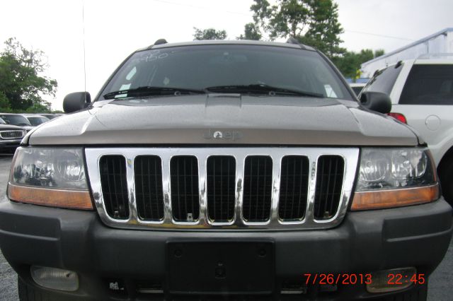 Jeep Grand Cherokee 2002 photo 4