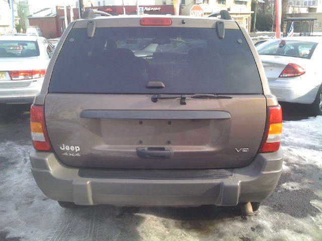 Jeep Grand Cherokee 2002 photo 1
