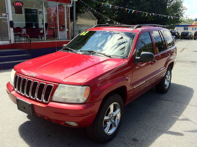 Jeep Grand Cherokee 2002 photo 1