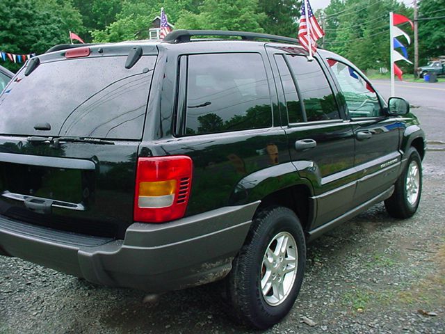 Jeep Grand Cherokee 2002 photo 2