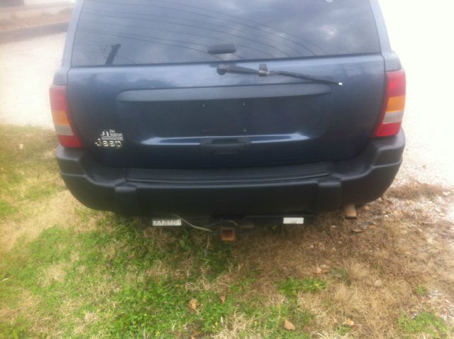 Jeep Grand Cherokee 2002 photo 2