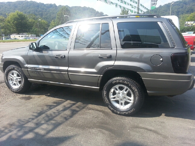 Jeep Grand Cherokee 2002 photo 4